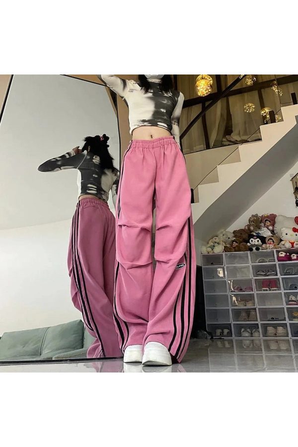 Trendy Pink Wide-Leg Pants: Perfect for Streetwear & Casual Outfit Ideas