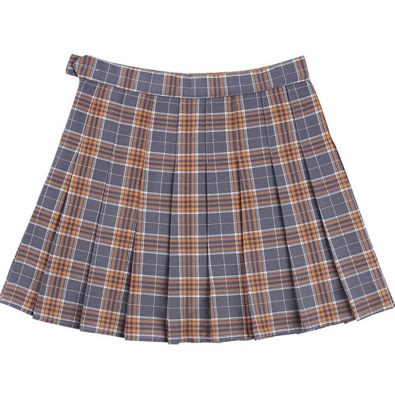 Trendy Plaid Mini Skirt: Perfect for Spring Outfits & Concert Outfit Ideas