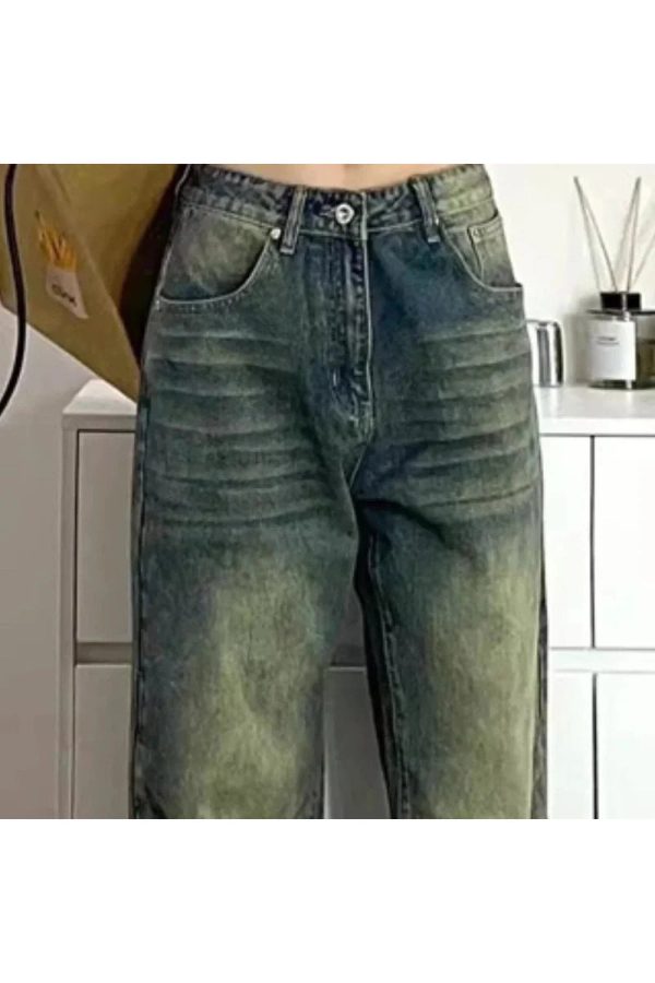 Trendy Washed Low-Rise Baggy Jeans: Perfect for Casual Outfits