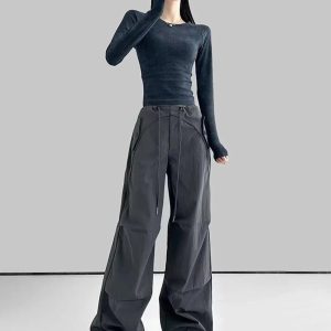 Urban Utility Wide-Leg Cargo Pants: Trendy Outfit Ideas for Every Occasion