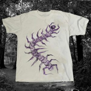 Venomous Crawl Graphic T-Shirt: Edgy Outfit Ideas for Concerts & Casual Wear