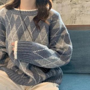 Vintage Argyle Knit Sweater: Perfect for Spring Outfits & Casual Looks