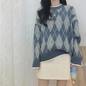 Vintage Argyle Knit Sweater: Perfect for Spring Outfits & Casual Looks