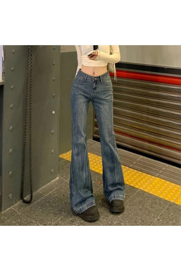 Vintage Flare Denim Jeans: Perfect for Casual Outfits & Concert Outfit Ideas