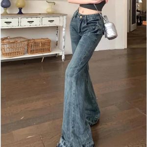 Vintage Flare Denim Jeans: Perfect for Casual Outfits & Concert Outfit Ideas