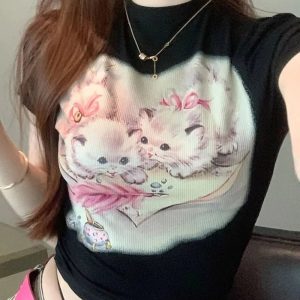 Vintage Kitten Graphic Top: Cute Outfit Ideas for Casual & Concert Looks