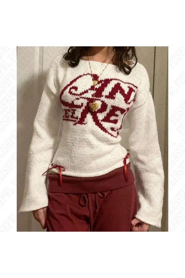 Vintage Logo Knit Sweater: Perfect for Casual Outfits & Concert Outfit Ideas