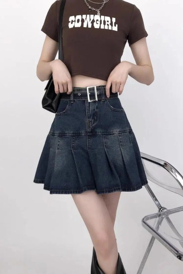 Vintage Pleated Denim Mini Skirt: Perfect for Spring Outfits & Concerts