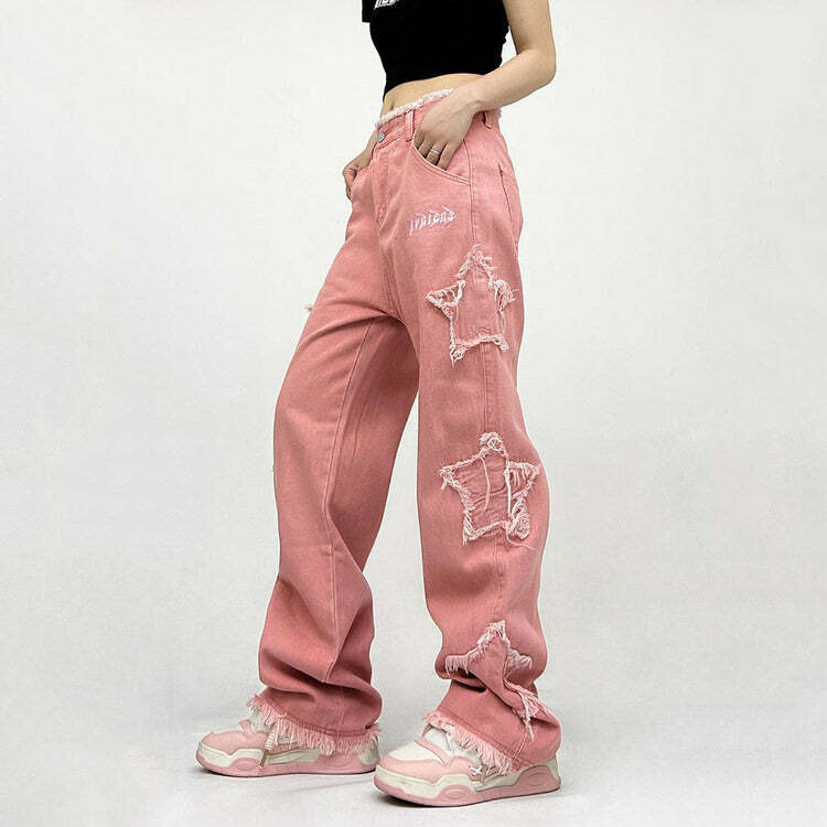 Y2K Pink Star Jeans: Trendy Outfit Ideas for Concerts and Casual Outings